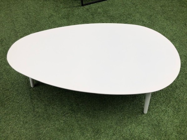 Jati & Kebon Sarina Lounge Tisch weiss 90x49 cm, Höhe 38cm