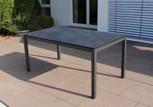 Jati & Kebon HPL-Tisch 160x90 cm mit HPL-Tischplatte nero granite, Gestell eisengrau Aluminium